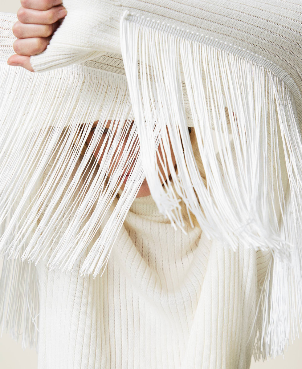 Rollkragenpullover aus Wollmischung mit Fransen Wei&szlig; Schnee Frau 212TP3290-05