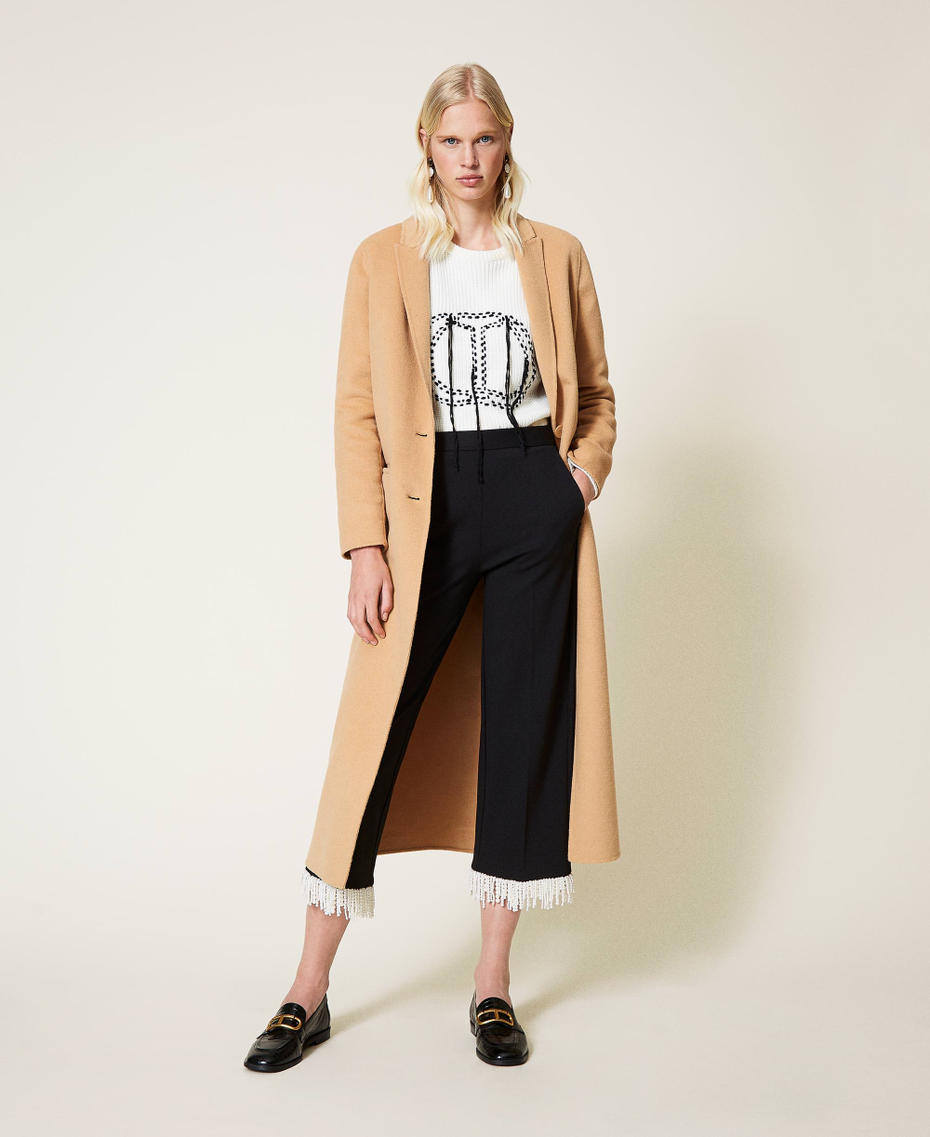 Pullover mit &Auml;rmeln aus Sweatstoff und Logo Zweifarbig Schneewei&szlig; / Schwarz Frau 212TP3391-0T