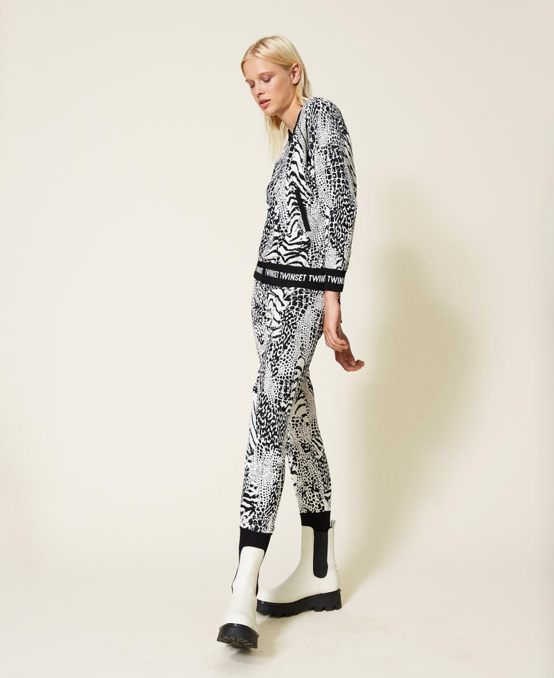 Animal print knit bomber jacket with logo Snow / Black Animal Print Patch Woman 212TP3400-02
