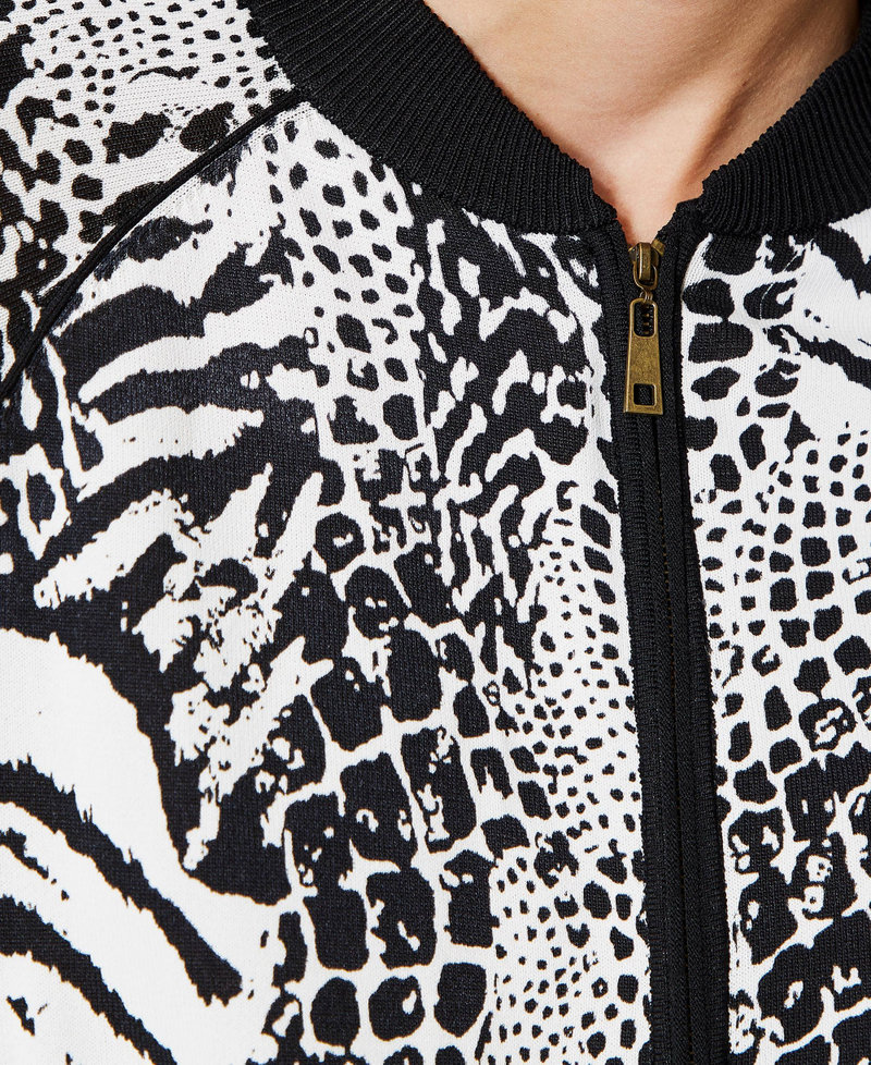 Animal print knit bomber jacket with logo Snow / Black Animal Print Patch Woman 212TP3400-05