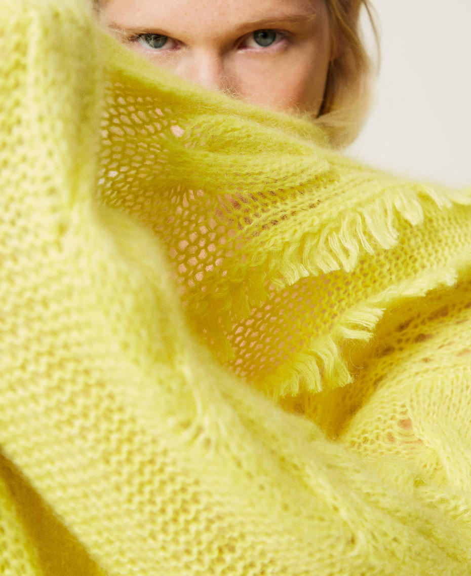 Cardigan in misto mohair con frange Giallo "Lemon" Donna 212TP3411-05