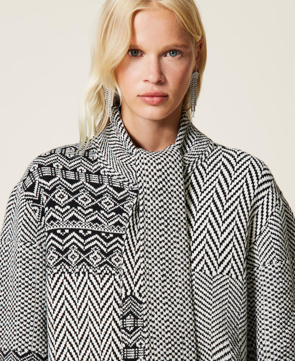 Jacquard coat with fringes Woman, White | TWINSET Milano