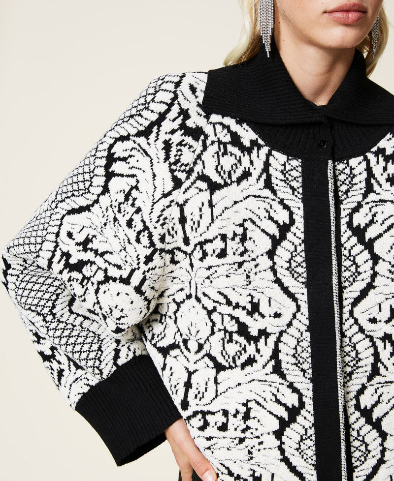 Jacquard floral jacket Black / &ldquo;Snow&rdquo; White Floral Jacquard Woman 212TP3440-05