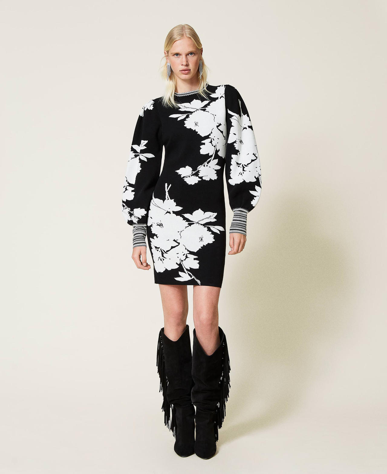 Jacquardkleid mit Blumendessin Blumen-Jacquard Schneewei&szlig; / Schwarz Frau 212TP3540-02