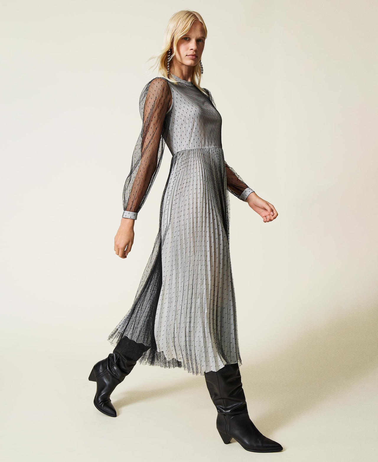 Robe longue en tulle plumetis Bicolore Noir / Blanc Neige Femme 212TT2061-03