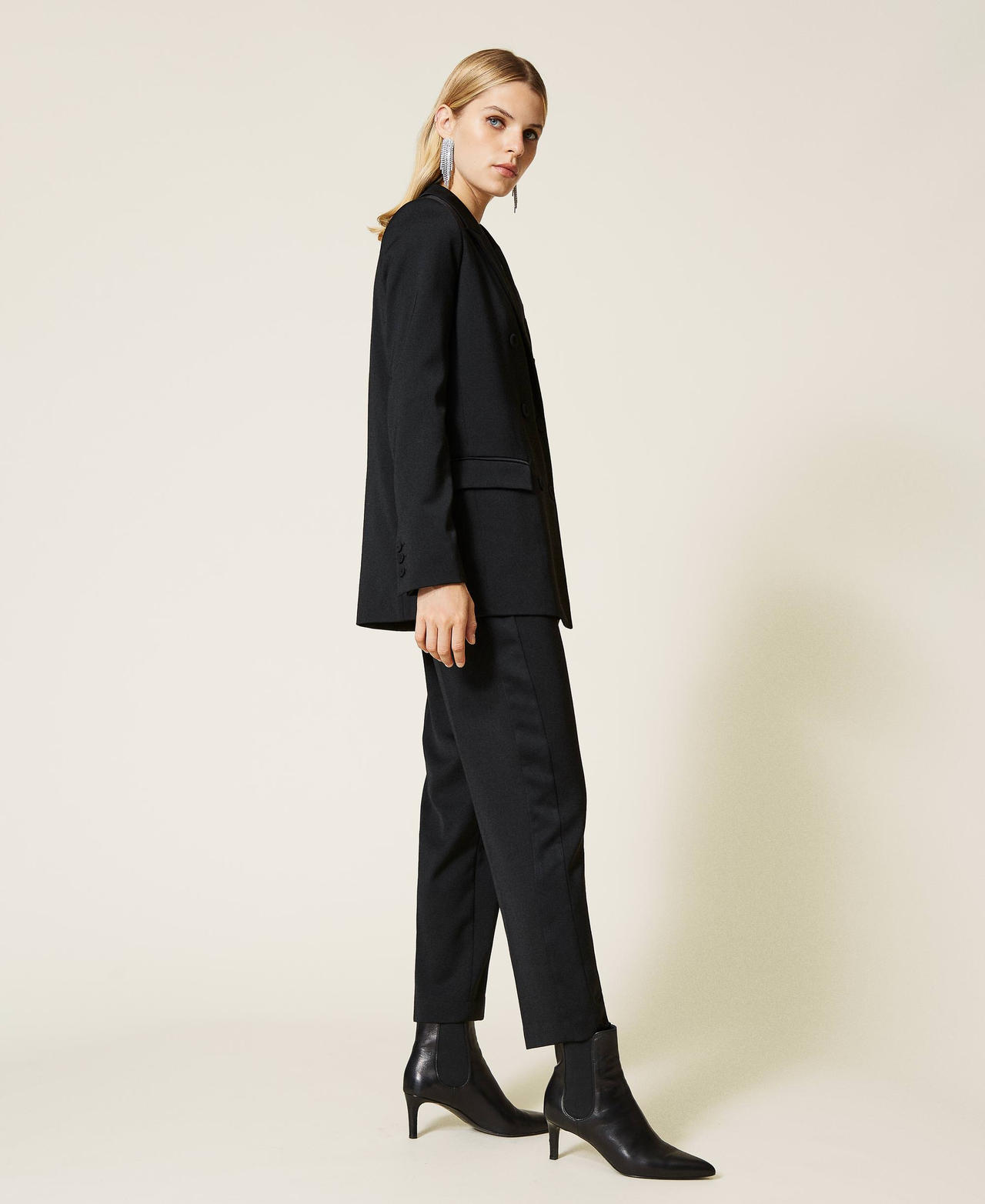 Pantaloni in raso di misto lana Nero Donna 212TT2192-02