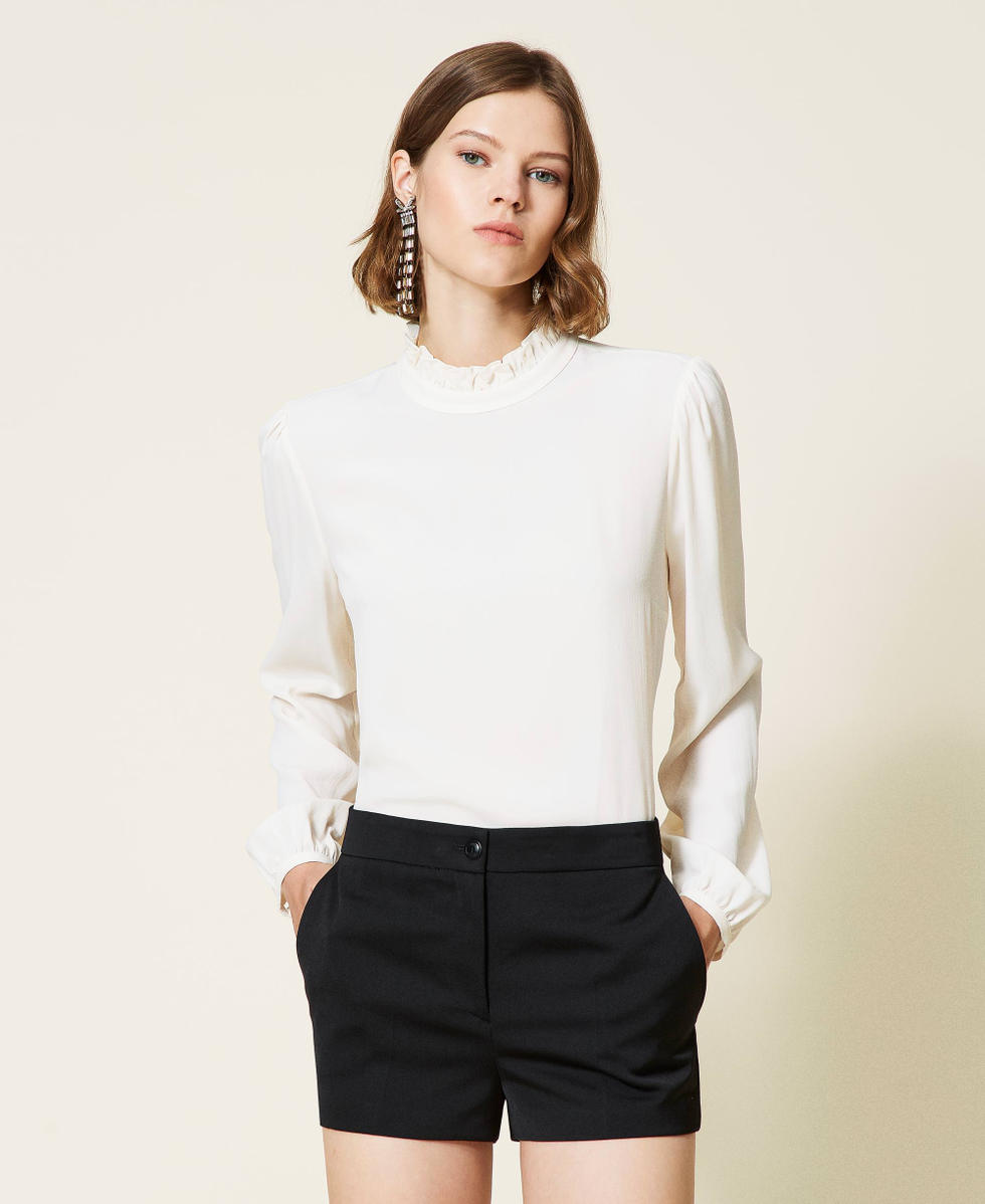 Short en satin de laine m lang e Femme Noir TWINSET Milano