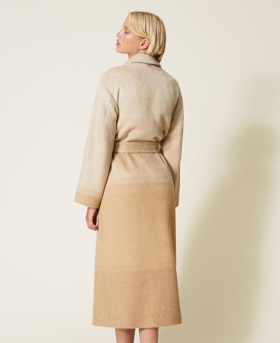 Wool blend long coat “Golden Rock” Beige /”Creme Brulè” Beige Fadeout Cloth Woman 212TT2310-04