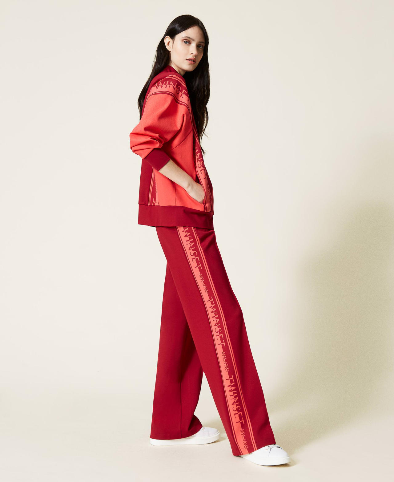 Sweat-shirt et pantalon en maille avec logo Bicolore Rouge Framboise Foncé / Coral Candy Femme 212TT2385-02