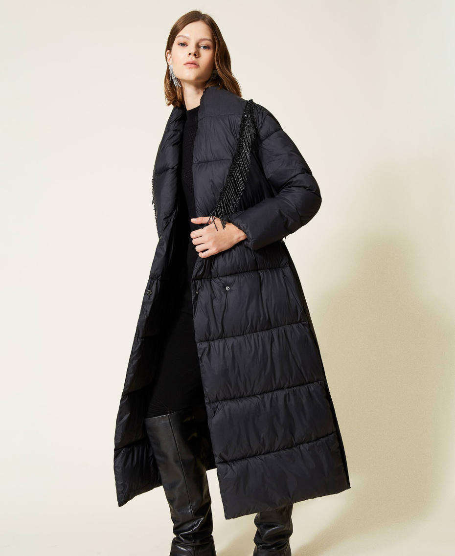 Steppmantel mit Perlchenfransen Schwarz Frau 212TT2450-05