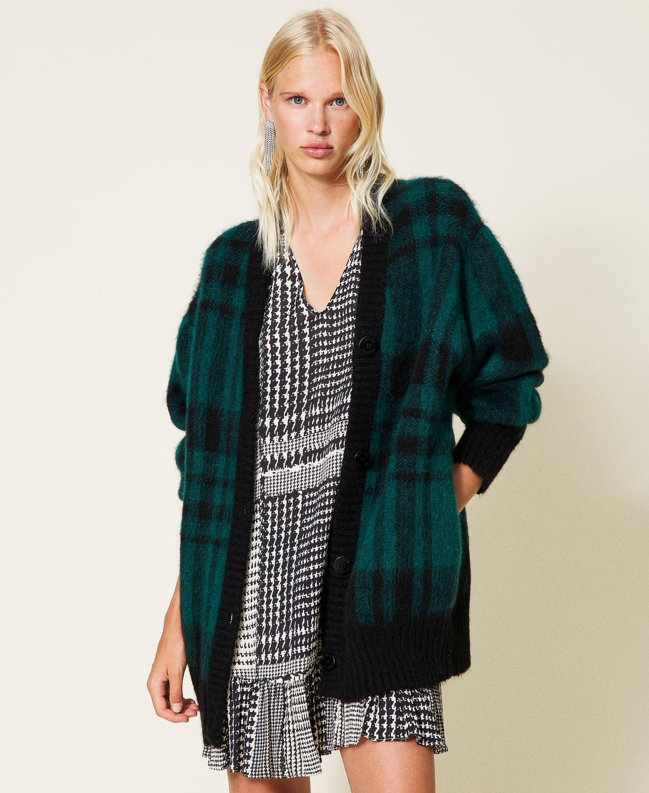 Mohair blend check cardigan Black / Dark Green Check Jacquard Woman 212TT3110-02