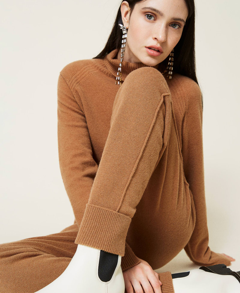 Wool and cashmere joggers &ldquo;Rum&rdquo; Brown Woman 212TT3124-05