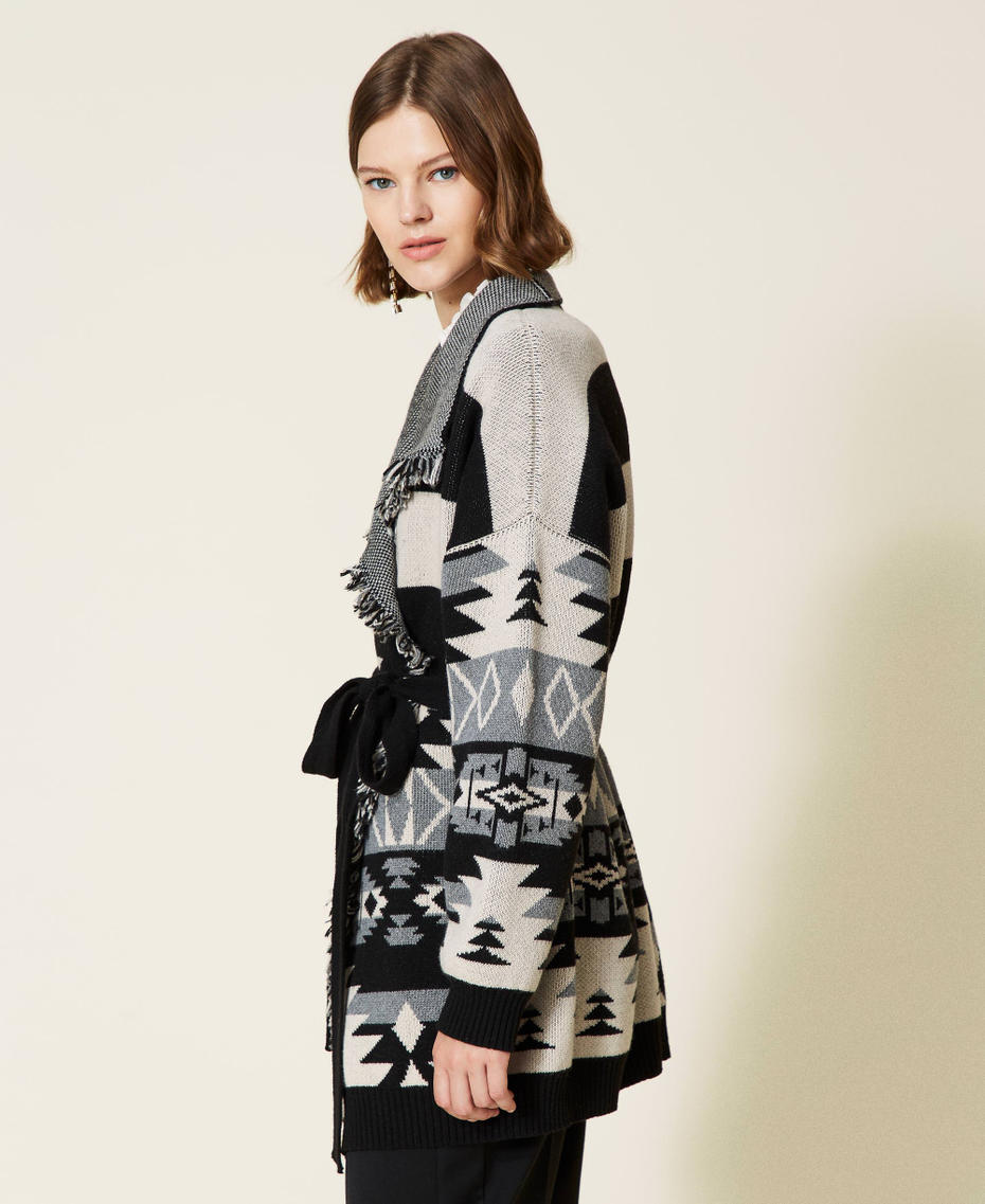 Jacquard cardigan with fringes Black Stripe Design Mat Jacquard Woman 212TT3360-03