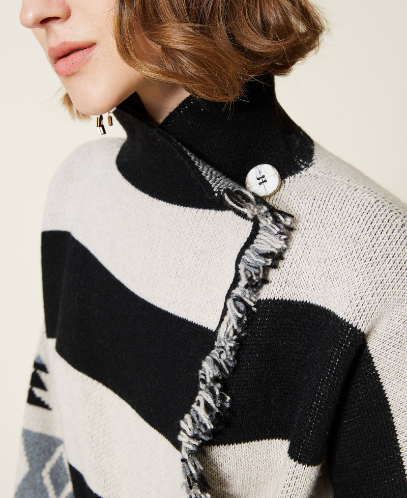 Jacquard cardigan with fringes Black Stripe Design Mat Jacquard Woman 212TT3360-05
