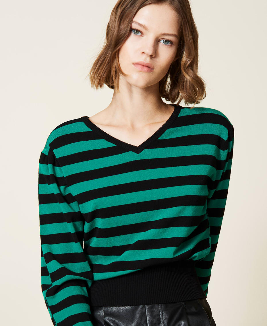 Dual-use striped jumper Black /”Python” Green Striped Woman 212TT3370-05