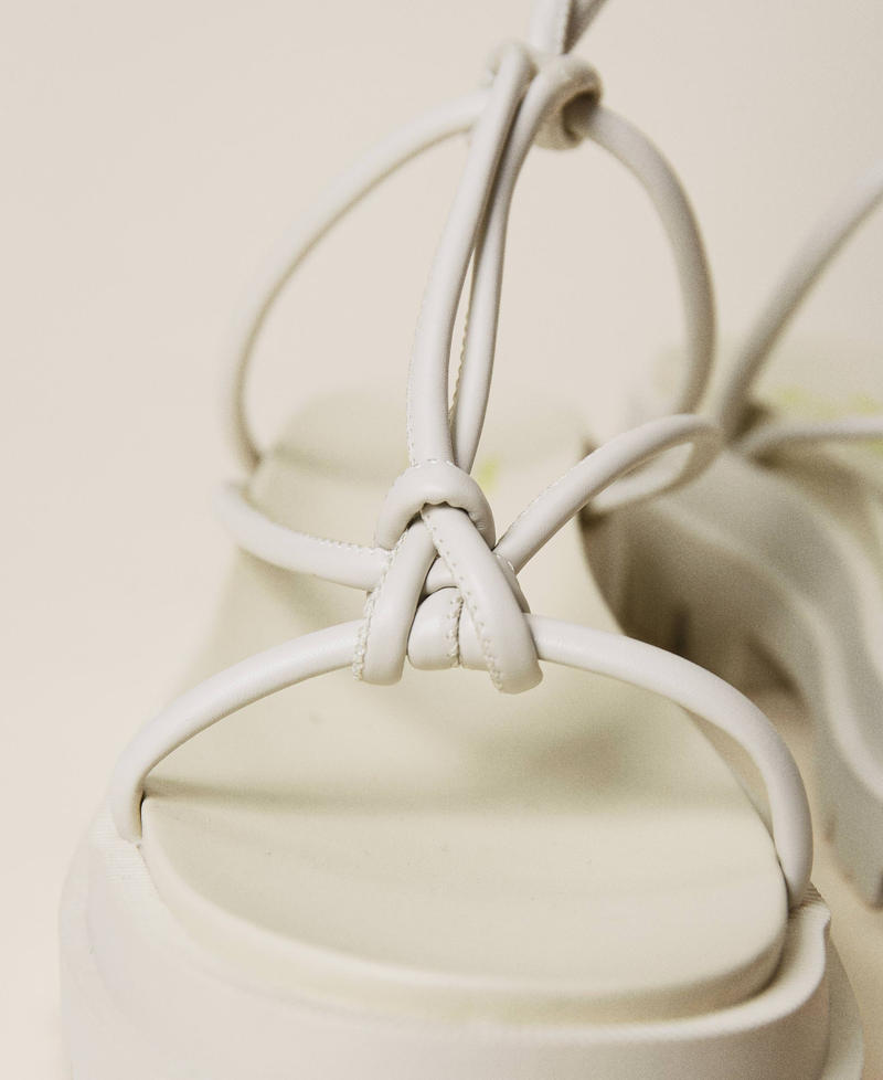 Sandali infradito con lacci Chantilly Donna 221ACT084_00522_04