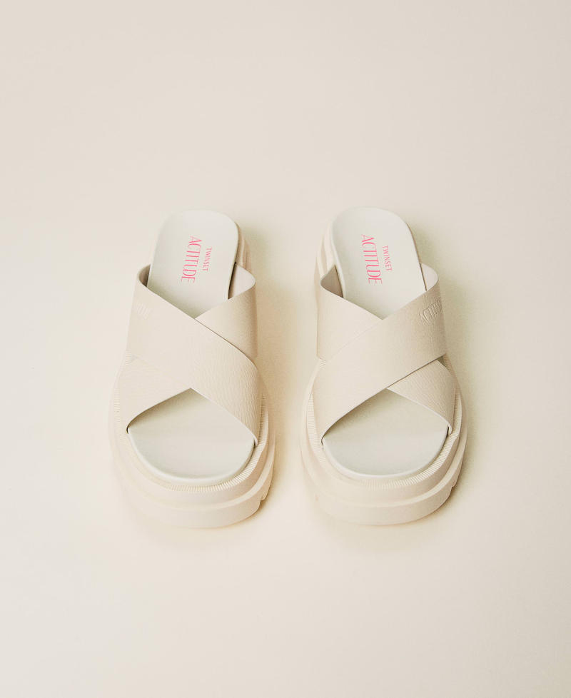 Sandals with criss-crossed bands Pale Cream Woman 221ACT086-05