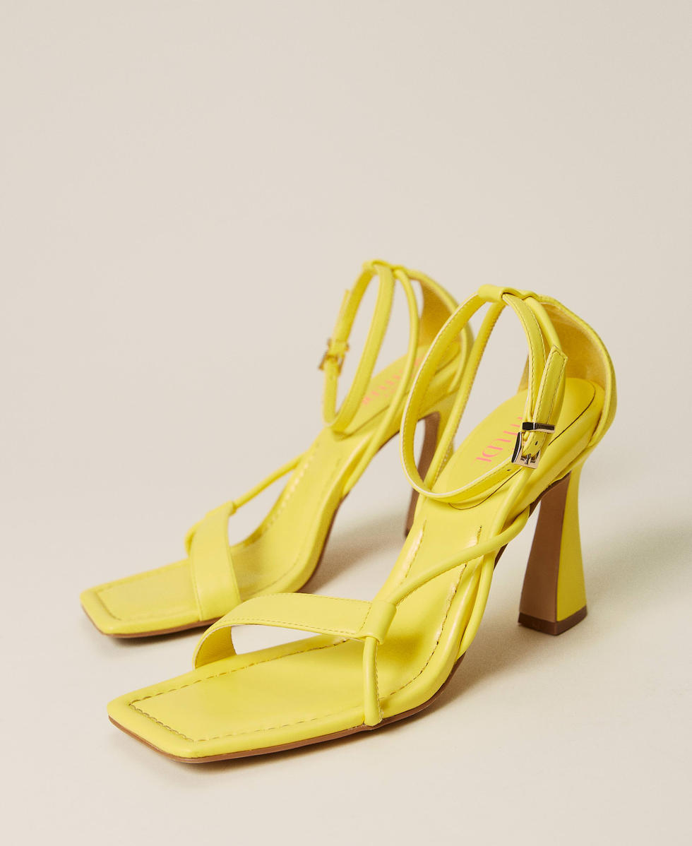 Sandali tacco gialli shop