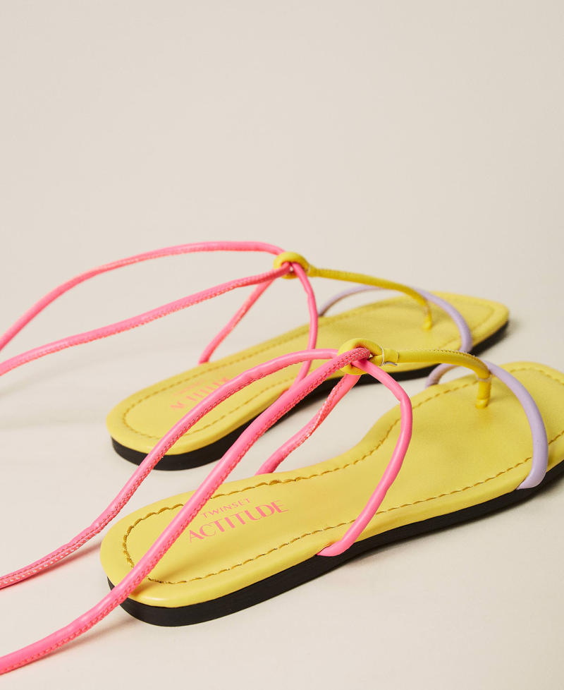 Римские сандалии на плоской подошве с перемычкой между пальцами Разноцветный Фиолетовый "Пастельная сирень" / Ярко-желтый / Розовый Флуоресцентный женщина 221ACT122-03