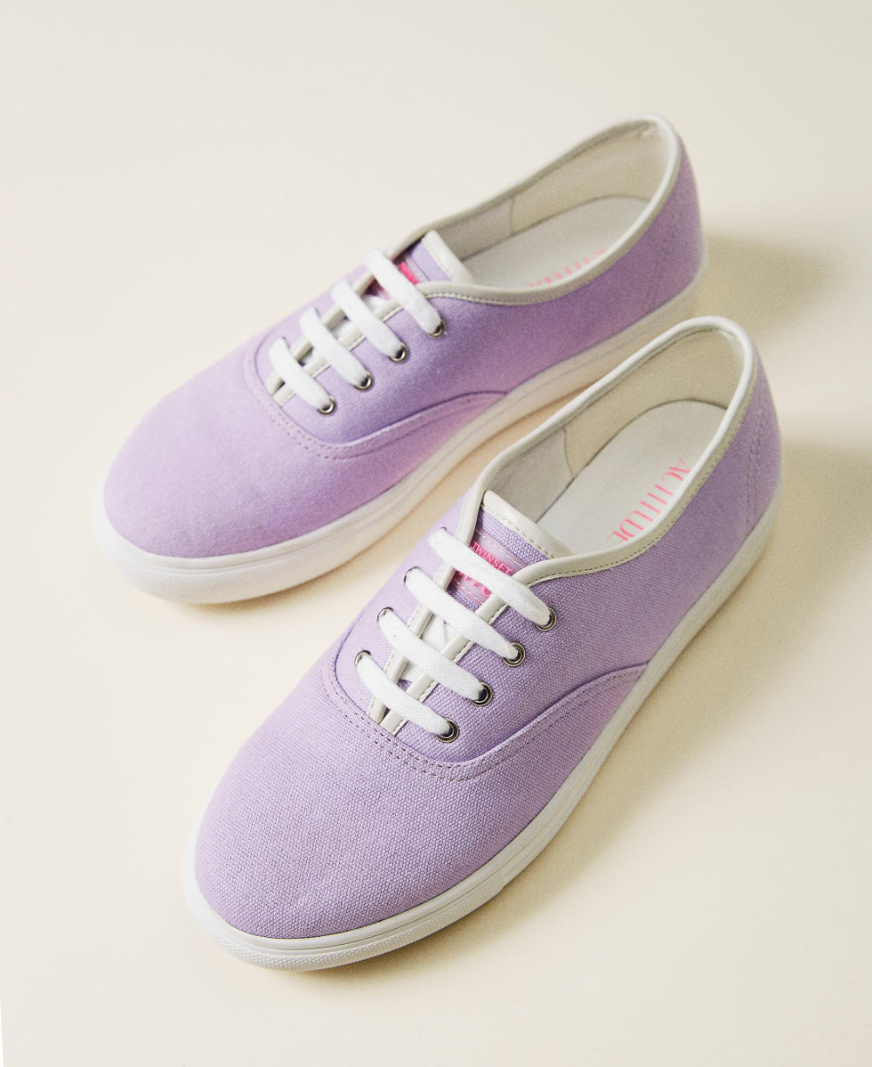 Lace-up fabric trainers