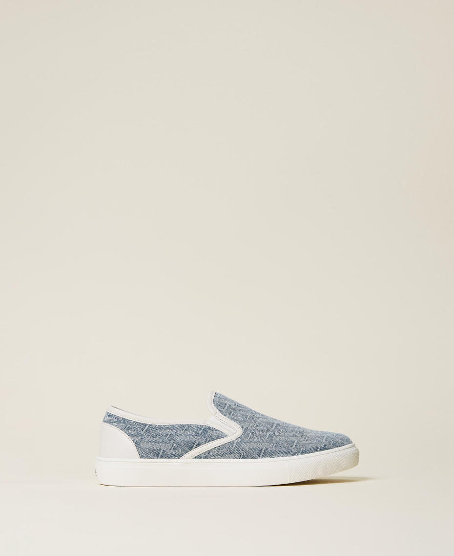 Patterned slip-on trainers Logo Denim Woman 221ACT152_06927_01