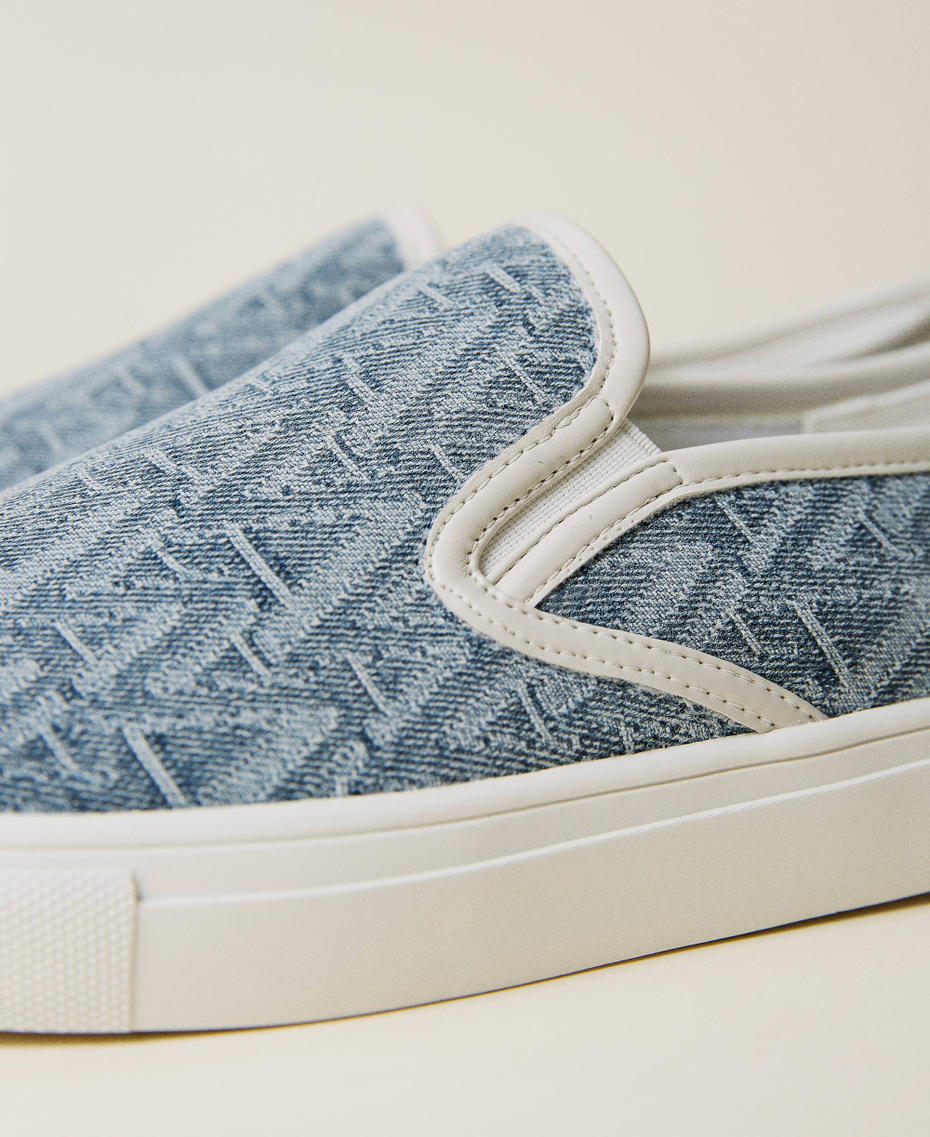 Patterned slip-on trainers Logo Denim Woman 221ACT152_06927_04