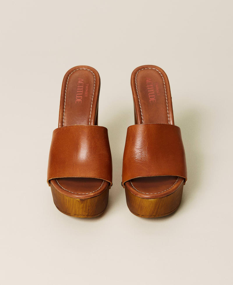 Leather sandals with platform Tobaco Woman 221ACT160-05