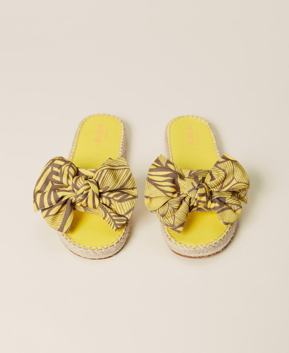 Yellow bow sale sliders