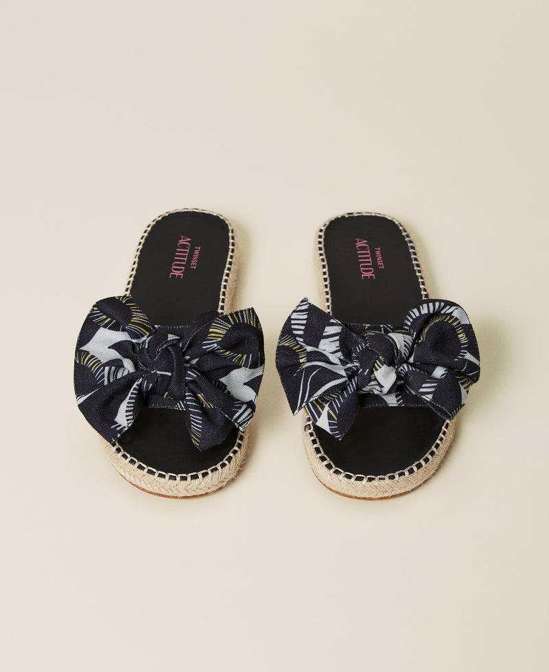 Sliders with bow "Flower Stripes” Print Woman 221ACT170-05