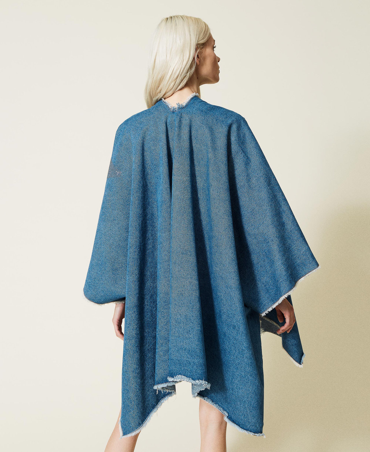 Poncho vaquero con strass
