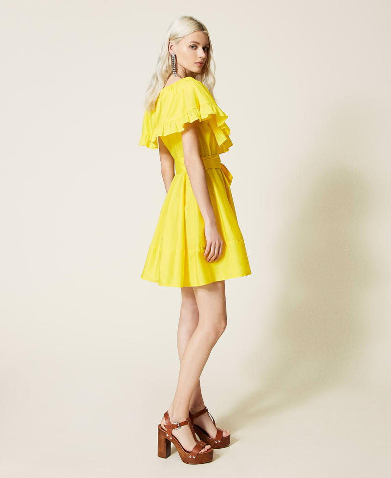 Hemdblusenkleid aus Popeline mit Volants Leuchtendes Gelb Frau 221AT2039-03