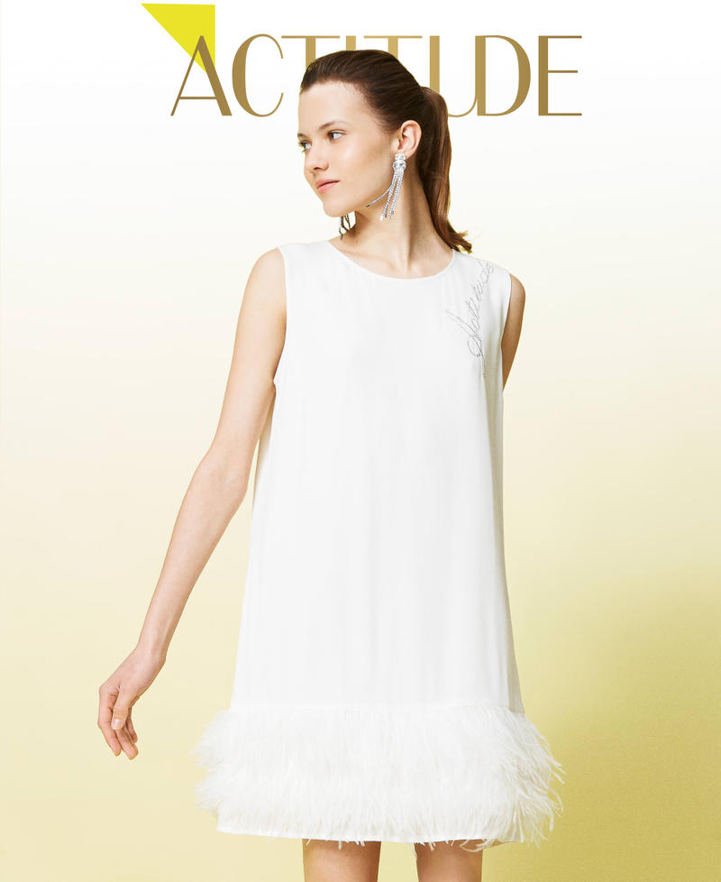 Атласное платье с перьями Белый Гардения женщина 221AT2091-01