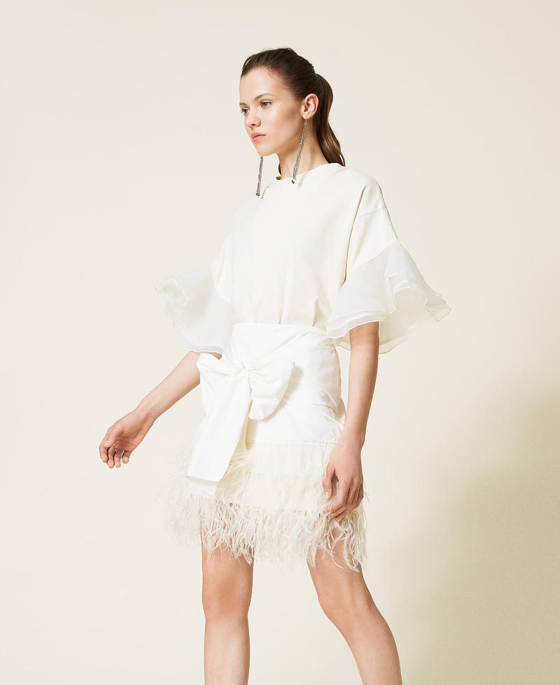 Mini-jupe en taffetas avec plumes Blanc Gardénia Femme 221AT2092-03