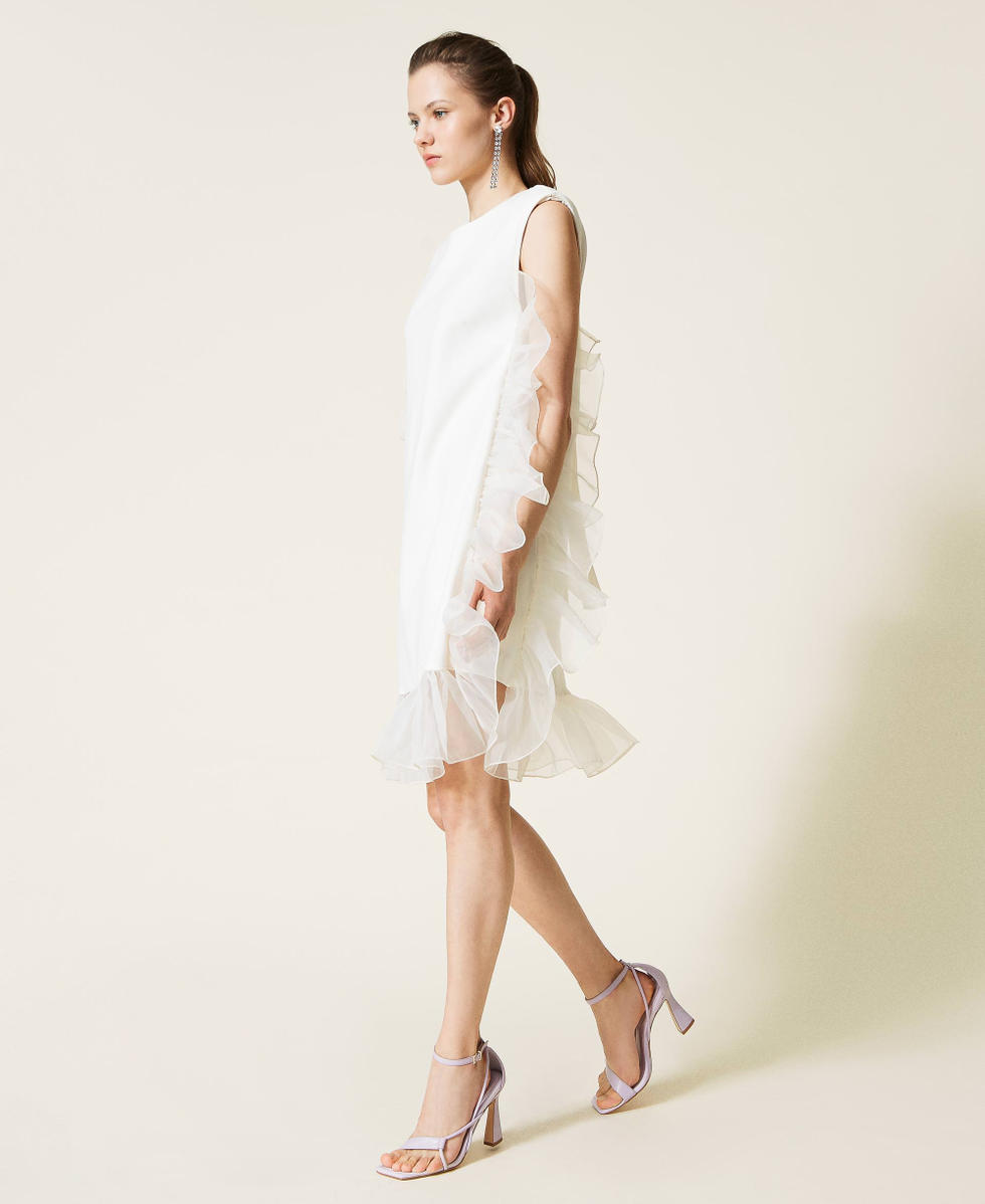 Short dress with organza ruffles