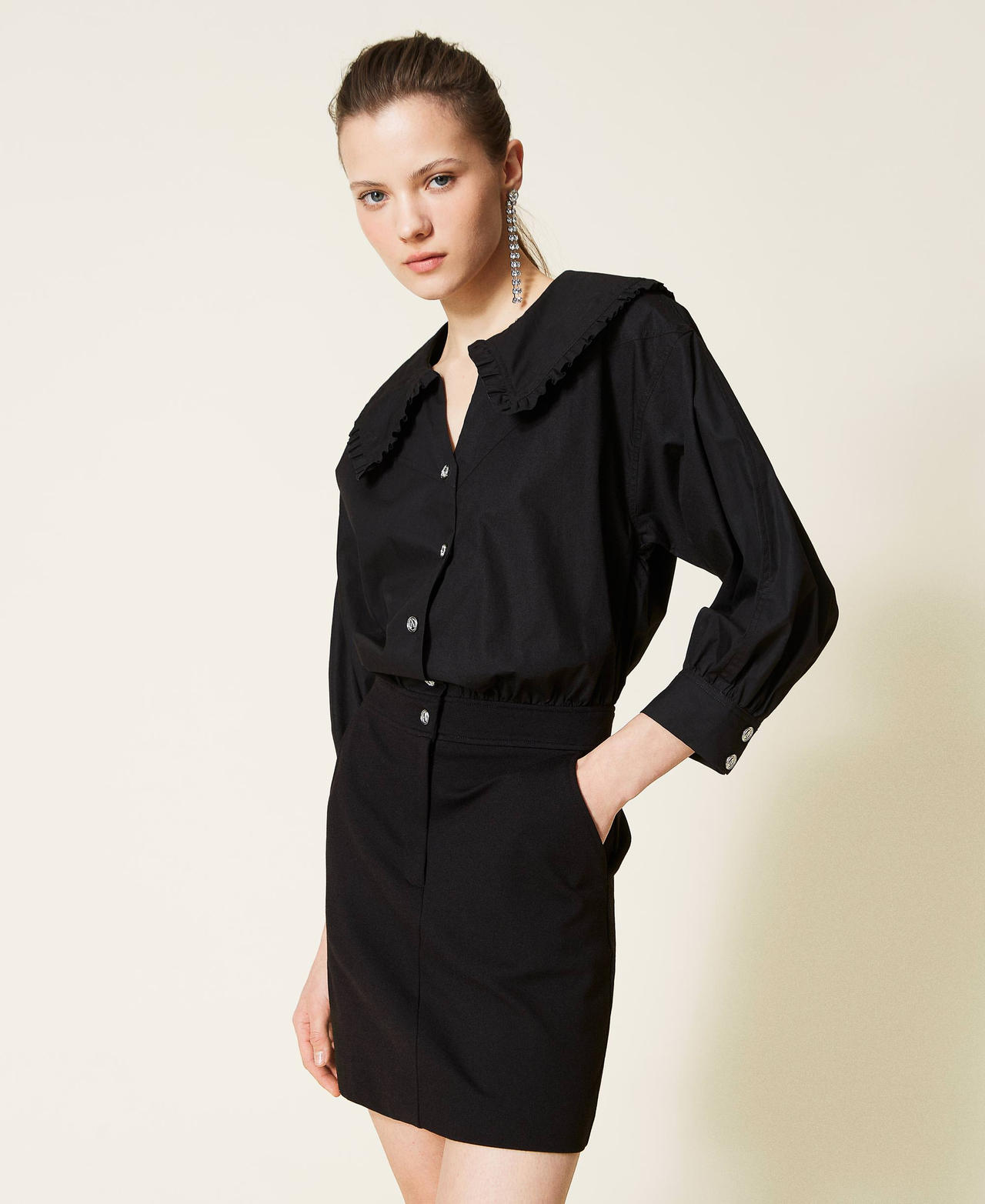 Short dress with maxi collar Black Woman 221AT2160-02