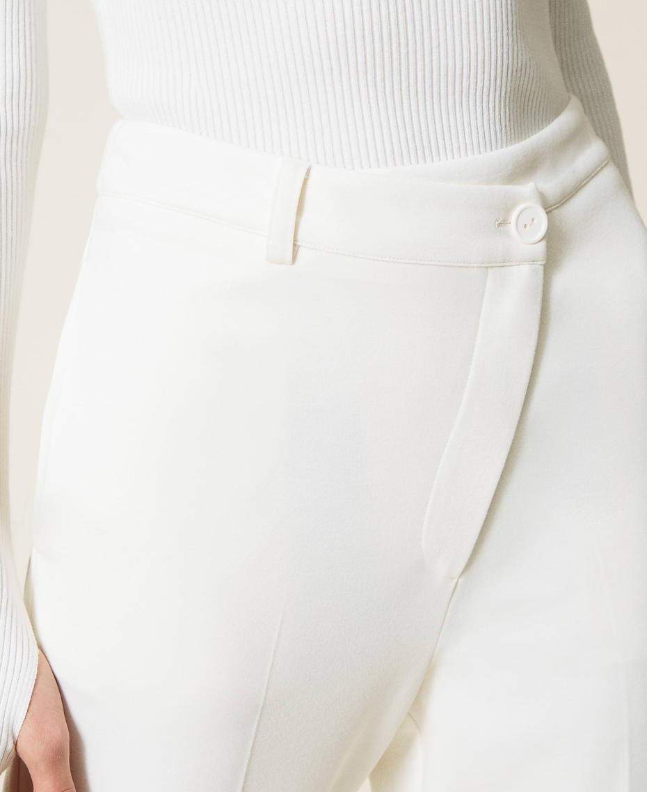 Pantaloni con chiusura asimmetrica Bianco Gardenia Donna 221AT2166-06