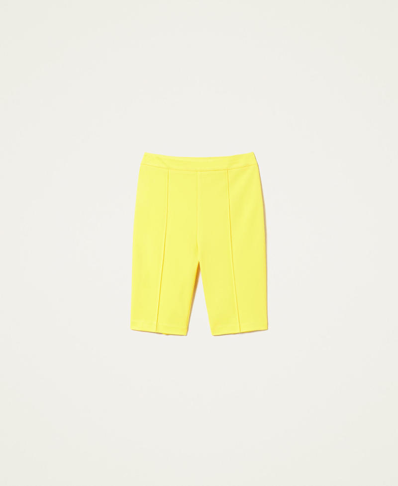 Bermuda fitted con tasche