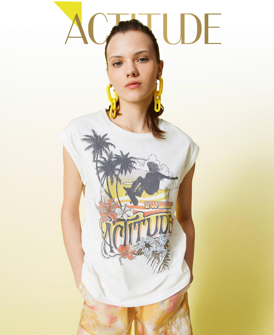 Printed t-shirt with logo