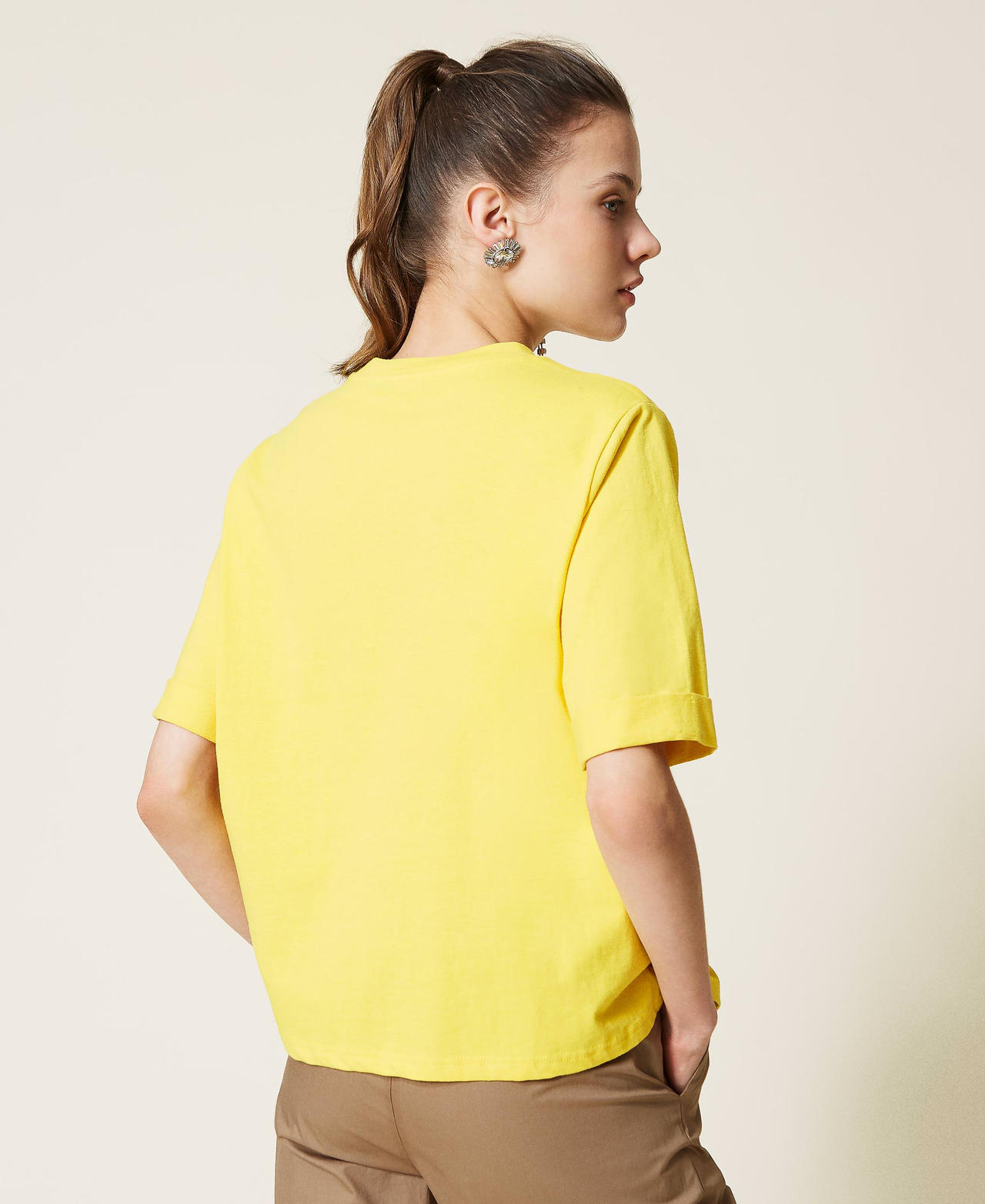 Regular t-shirt with logo embroidery