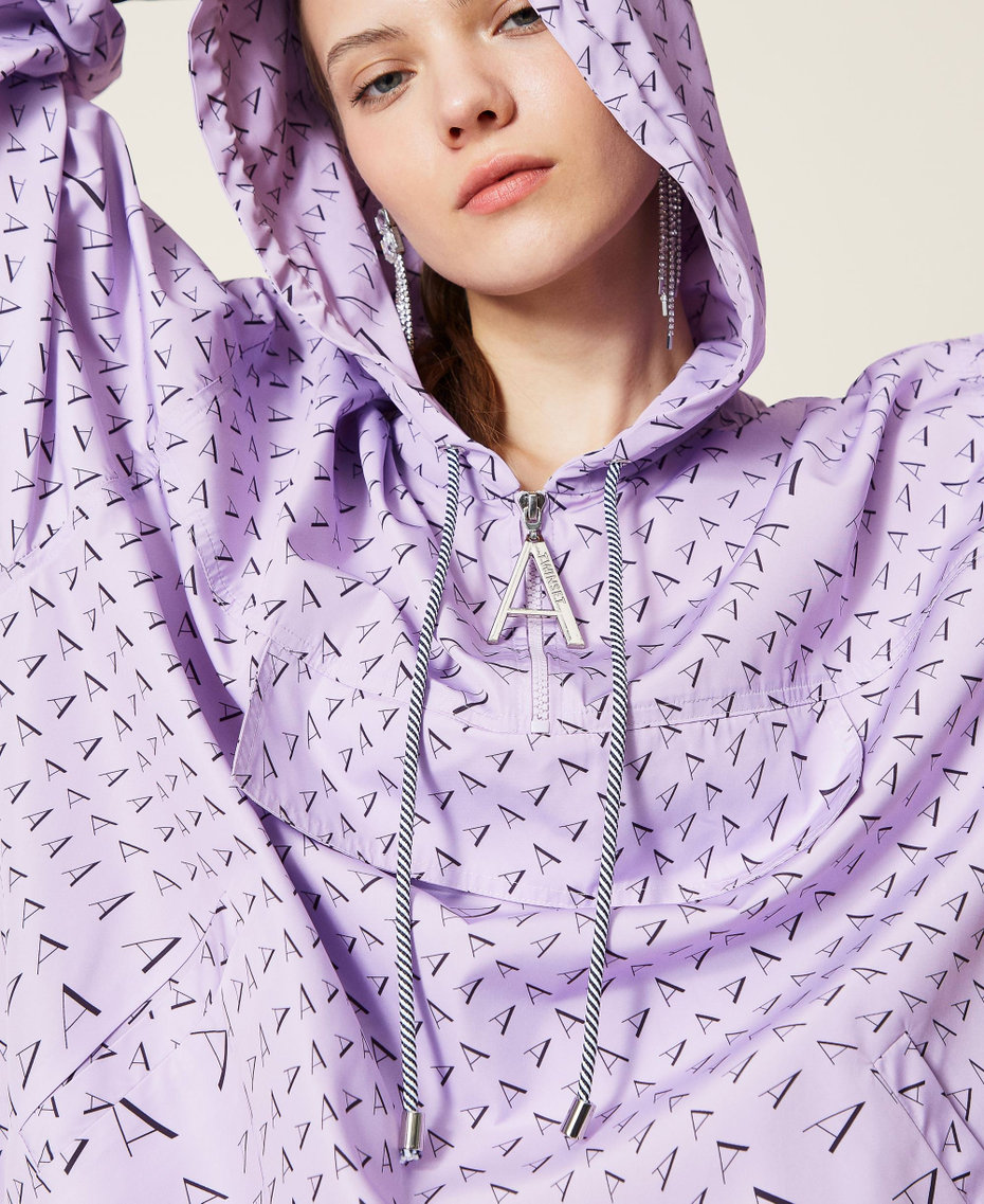 Taffeta jacket with all over logo "Pastel Lilac" / Black Print Woman 221AT2223-06