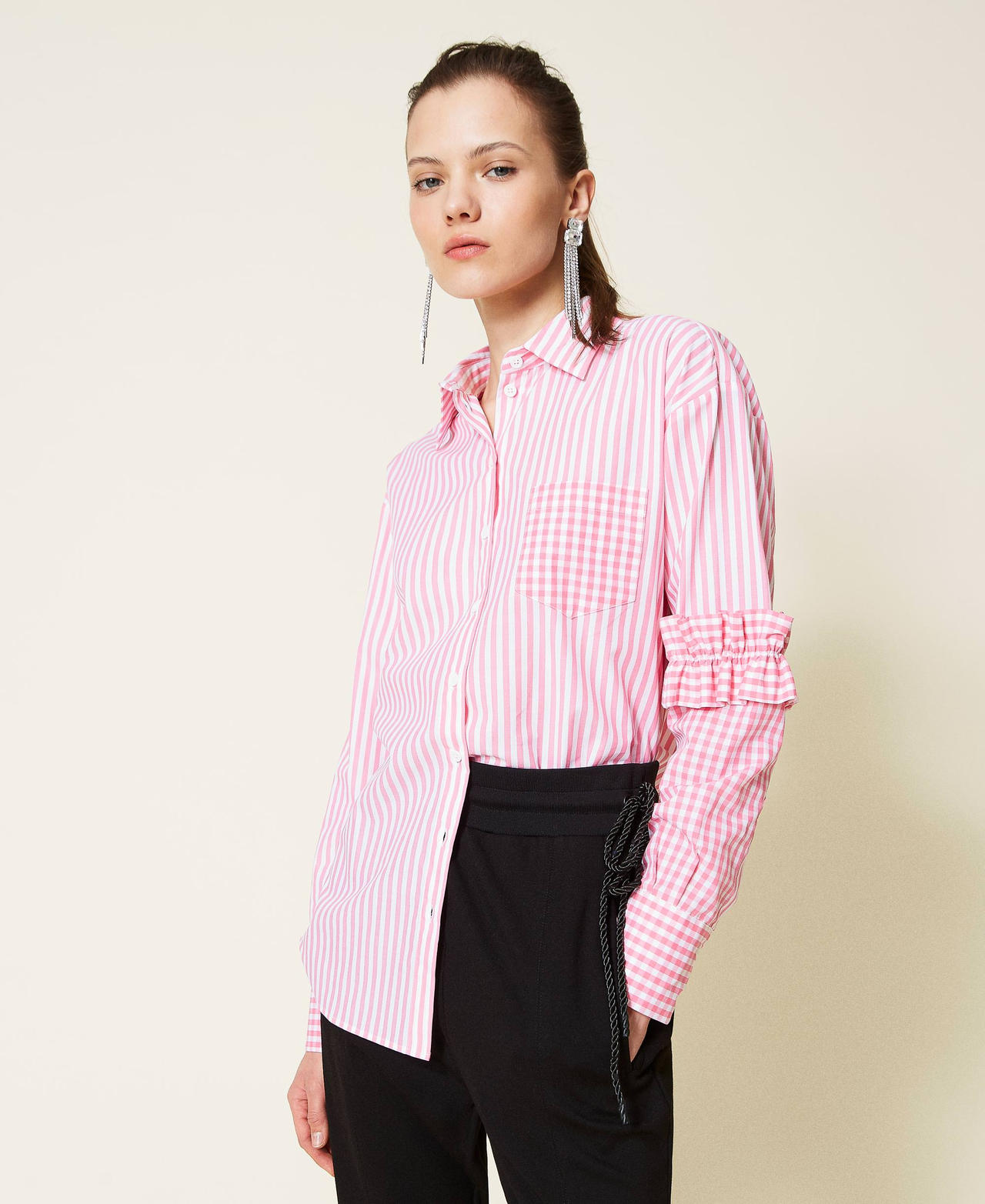 Camisa de rayas con inserciones Vichy Bicolor Off White / Rosa «Hot Pink» Mujer 221AT2251-02