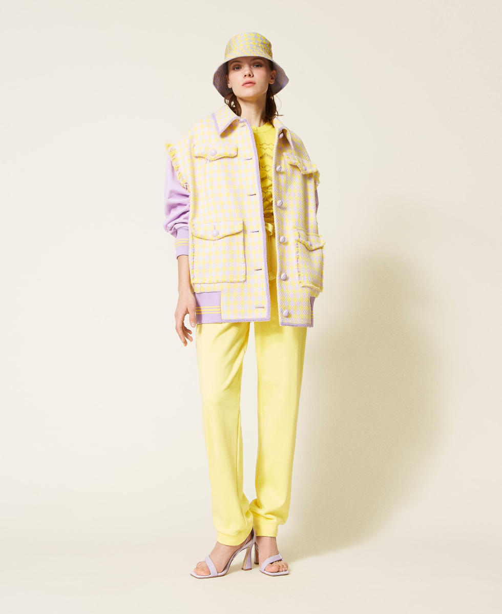 Houndstooth jacket with removable sleeves