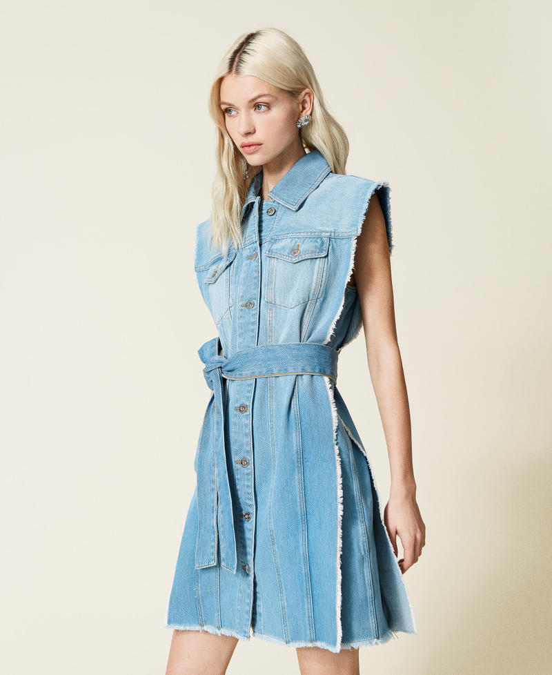 Джинсовое платье-рубашка