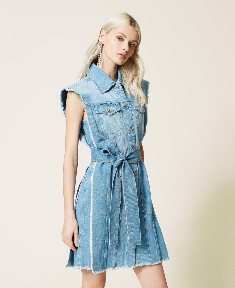 Sleeveless denim shirt dress top