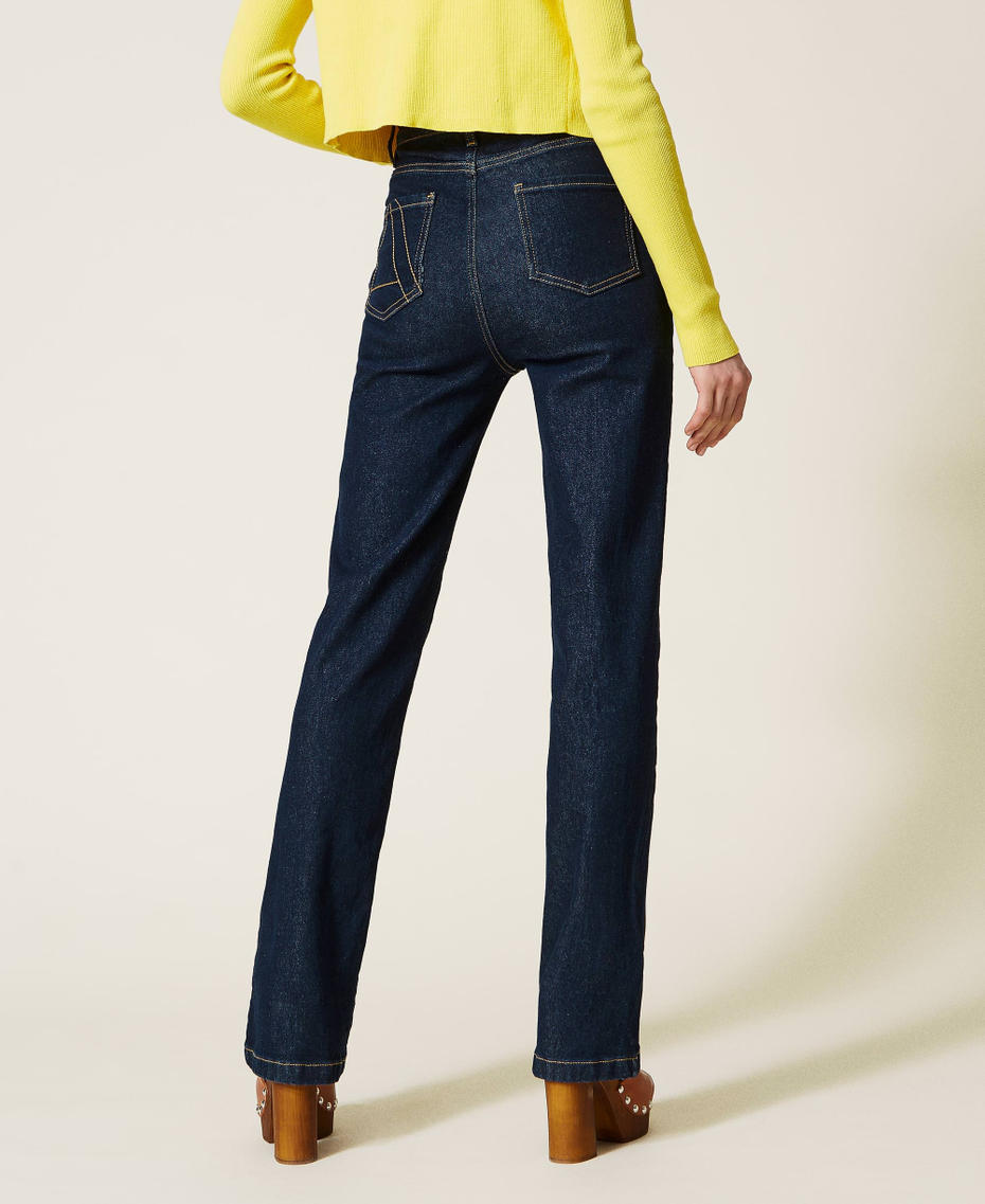 High-Waist-Jeans im Bell-Bottom-Fit Dunkler Denim Frau 221AT2301-04