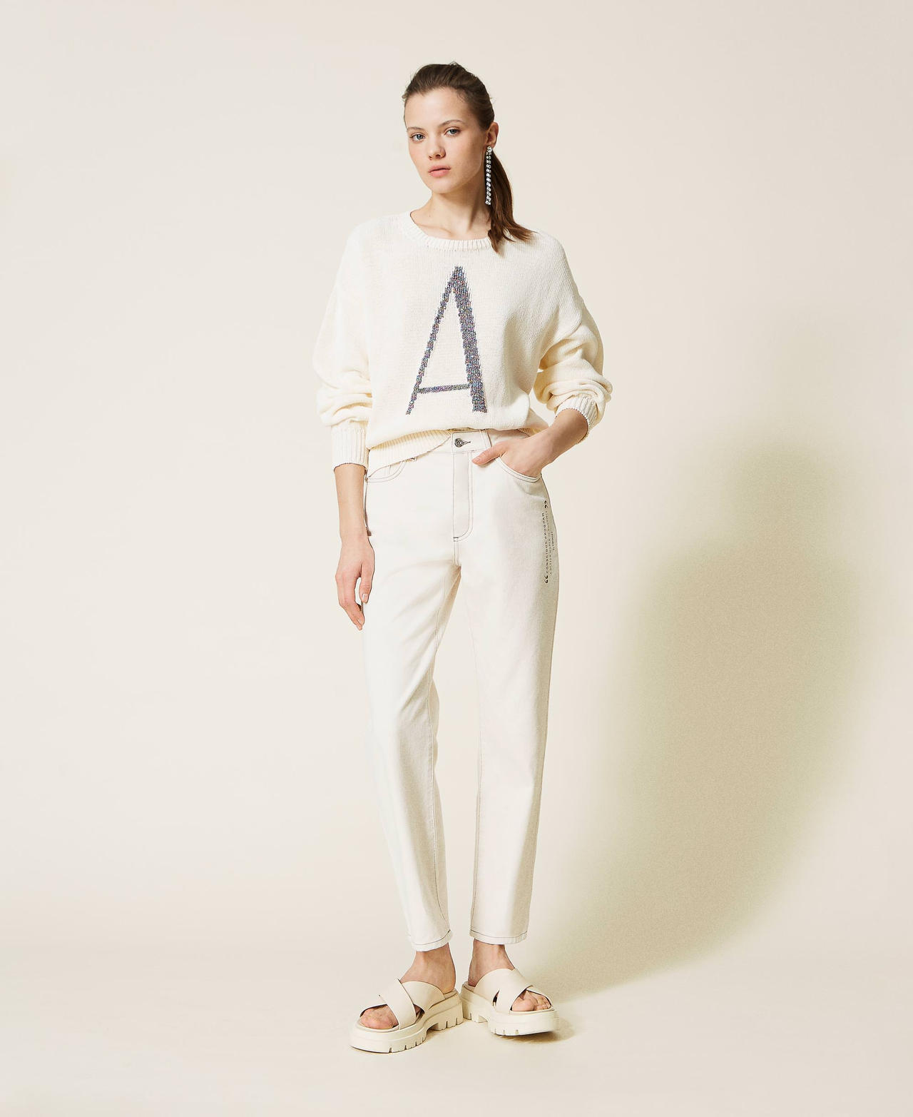Trousers with organic cotton Pale Cream Woman 221AT2331-02