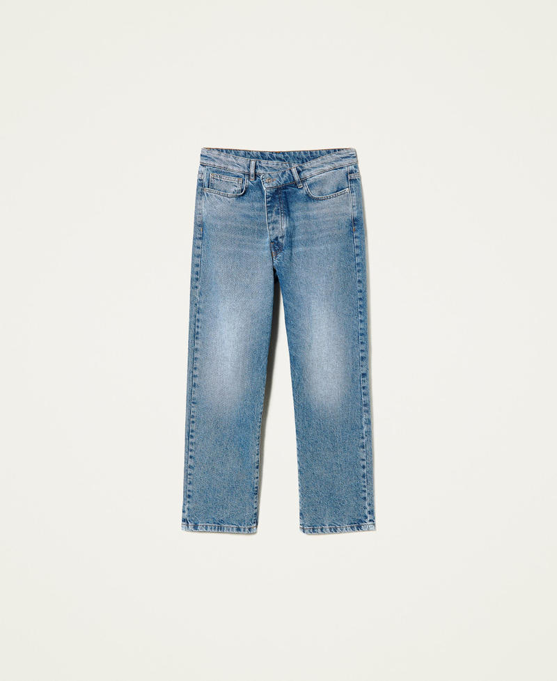 Regular-Fit-Jeans mit überlappendem Verschluss Mittleres "Denimblau" Frau 221AT233B-0S