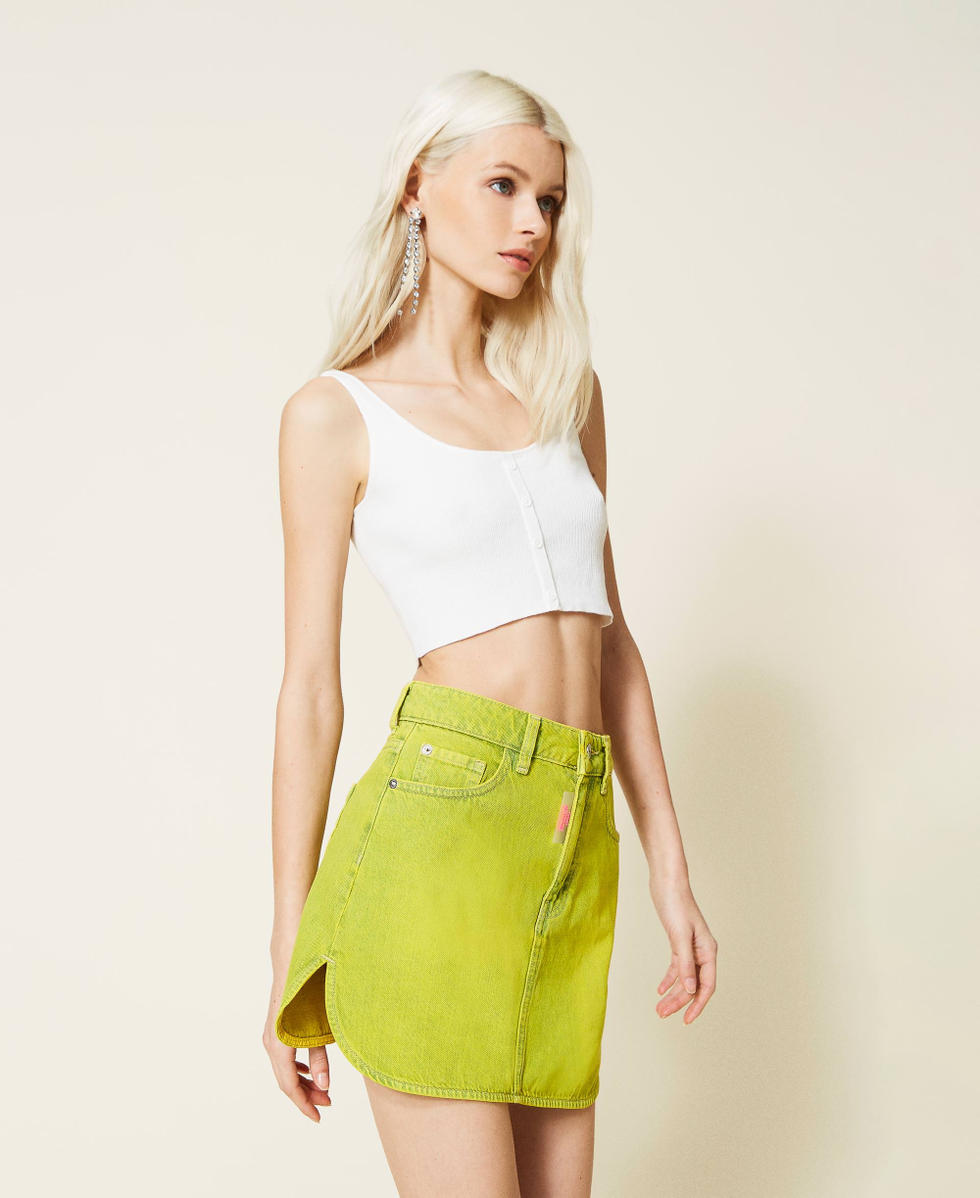 &Uuml;berf&auml;rbter Mini-Jeansrock