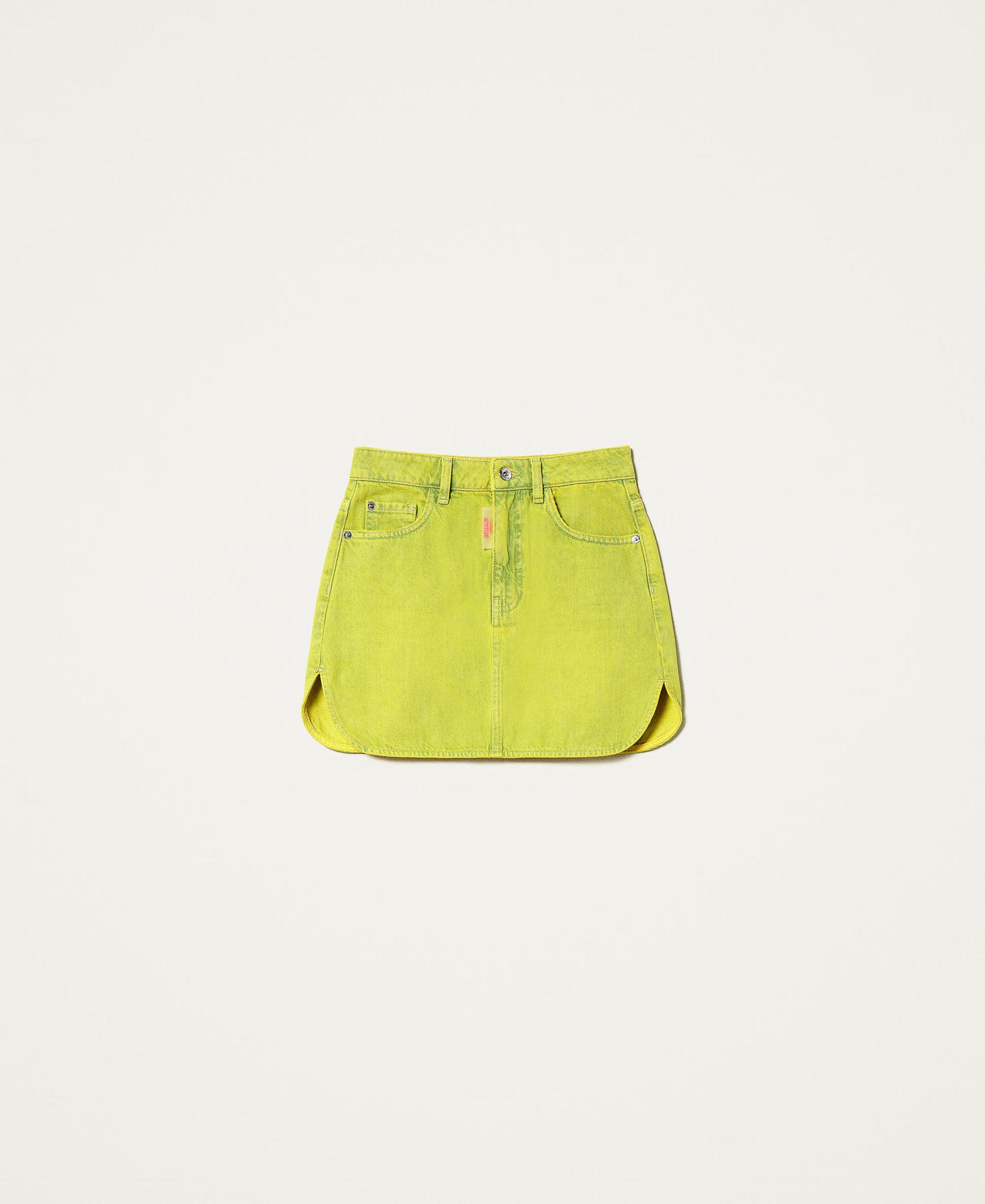 Minigonna in jeans sovratinto