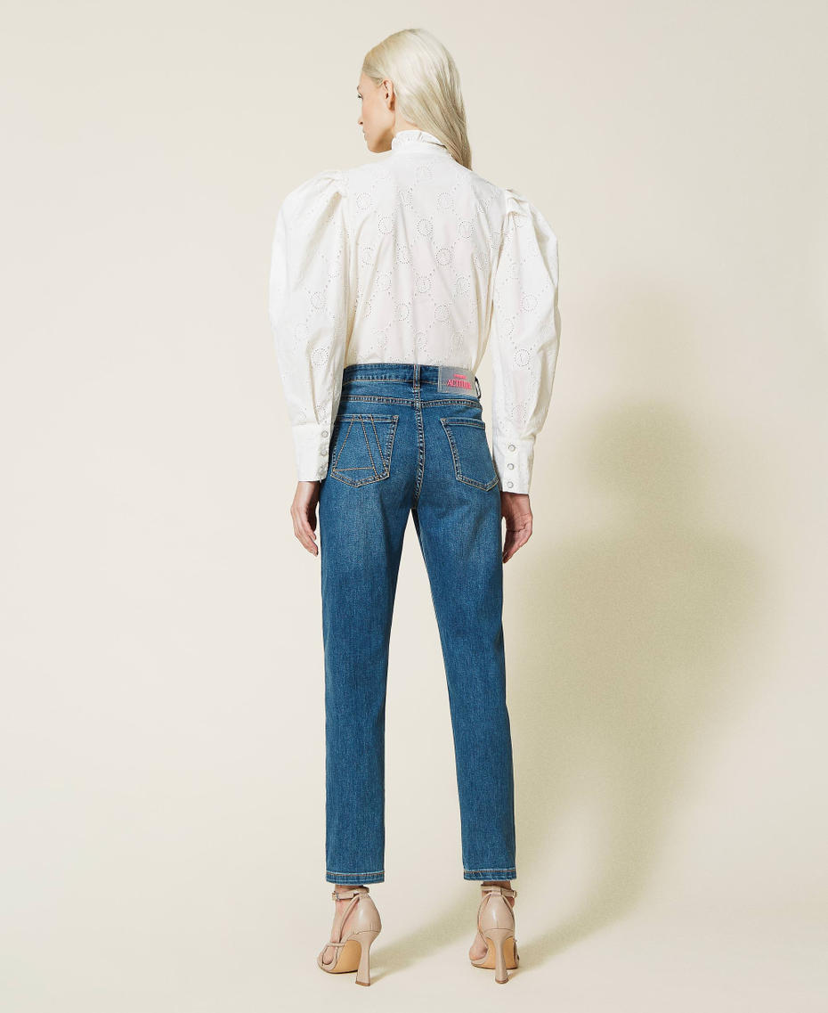 Girlfriend jeans with embroidered patch "Mid Denim" Blue Woman 221AT234A-05